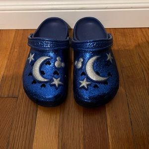 Disney crocs